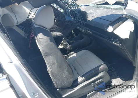 2023 Honda Cr-V Hybrid Sport Touring z USA, uszkodzony, nr VIN 7FARS6H95PE009784